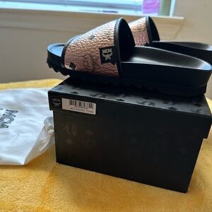 Mcm rose gold slides size 38